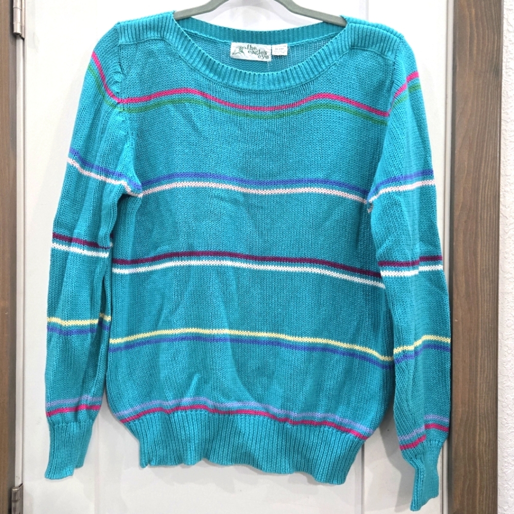 The Eagles Eye Vintage 🦩 Striped Crew Neck Sweater